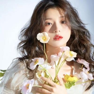 偷偷藏不住重生偏执少年的白月光